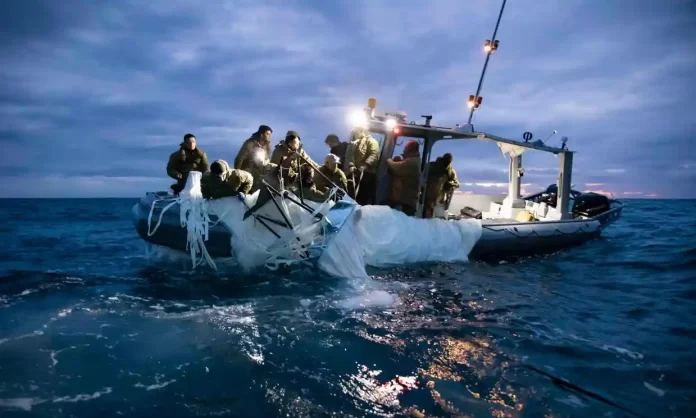 Funcionario del Departamento de Estado dijo que el globo chino transportaba equipo capaz de interceptar comunicaciones