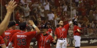 Con lapidario cuadrangular de Alonso Mendoza, los Algodoneros de Delicias dieron un paso a la gran final de la liga estatal
