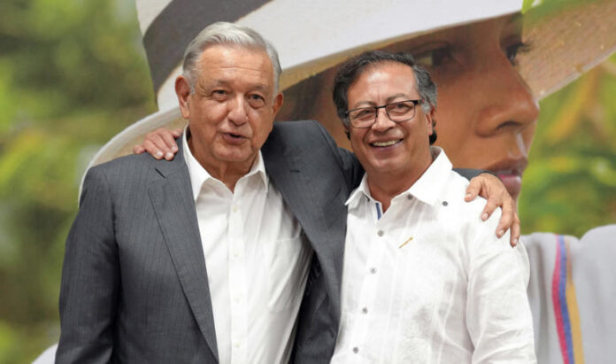 petro-y-lopez La paz de Colombia y México truncada por el narcotráfico.