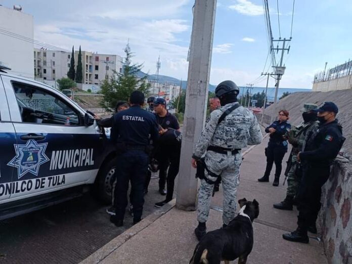 Sicarios rafaguearon una casa y ejecutaron a cuatro hombres y dos mujeres en Atotonilco de Tula, estado de Hidalgo, además del asesinato de una doctora.