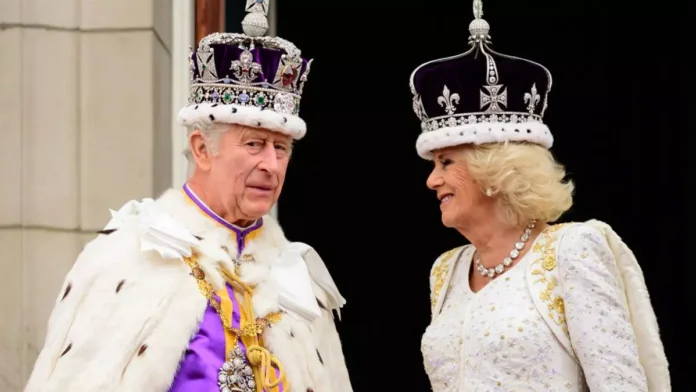 El rey Carlos III retoma su agenda pública mientras sigue su tratamiento contra el cáncer