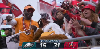 Tanto a la defensiva como a la ofensiva, el equipo campeón fue mucha pieza para Philadelphia