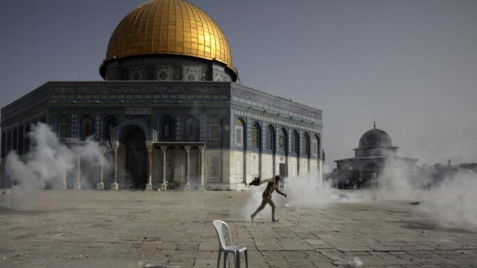 Al menos 20 heridos en nuevos disturbios en la Explanada de las Mezquitas en Jerusalén