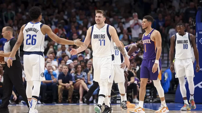 ¡Los Mavericks vencieron a los Suns y pusieron 2 a 1 la serie!