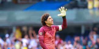 Con 37 años, Guillermo Ochoa regresa al futbol del Viejo Continente, siendo uno de los jugadores mexicanos más longevos en emigrar