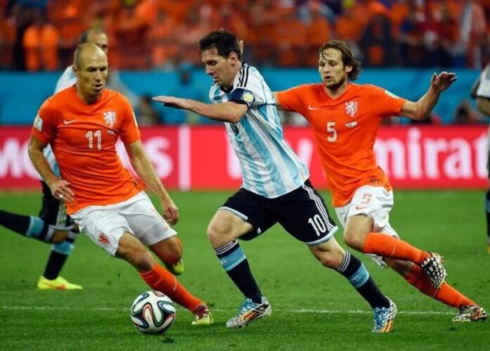 Messi vuelve a ser la figura de Argentina contra Países Bajos, como en Brasil 2014.