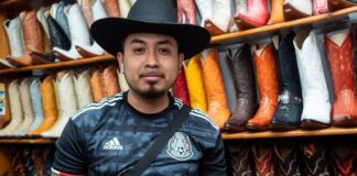 Treinta y ocho millones de mexicanos viven y trabajan en territorio estadounidense: divididos entre la nostalgia y la integración, y convertidos en una fuerza laboral esencial, empiezan a descubrir su poder