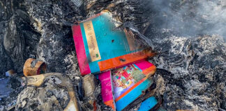 En protesta queman libros de texto gratuitos en Chiapas y Sonora