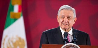 López Obrador reprocha los ataques a Dante Delgado, dirigente del Movimiento Ciudadano, quien insiste en que su partido “vaya solo” en la presidencial de 2024.
