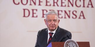 “Pues sería una actitud contraria a la Constitución, sería un acto anticonstitucional; pero también, como están los jueces, los magistrados y los ministros, todo puede suceder”, señaló.