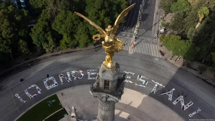 El presidente de México aseguró que en muchas partes del país se están encontrando jóvenes, personas que se habían considerado desaparecidas