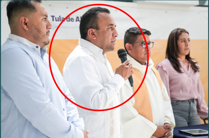 manuel-badillo Vinculan a proceso penal a alcalde de Tula por otorgar contratos sin licitar por más 60 mdp.