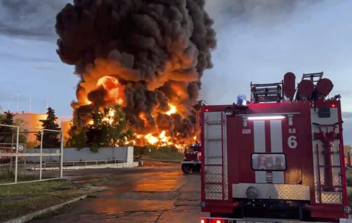 Ucrania ataca con misiles Sebastopol en la anexionada península de Crimea y Rusia vuelve a lanzar drones sobre Odesa.