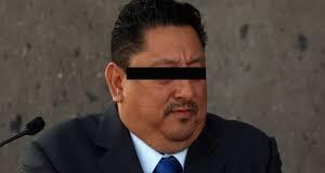 El exfiscal Uriel Carmona insiste en ser víctima de persecución por investigar al gobernador de Morelos, Cuauhtémoc Blanco.