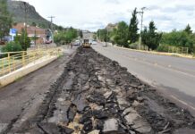 Continúa Gobierno de Parral con la aplicación de concreto hidráulico en cruceros del anillo Perimetral
