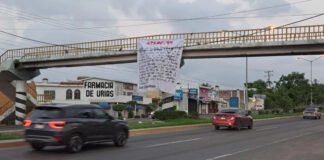 Con narcomantas atribuidas al Cártel de Sinaloa en la región norte de México, el grupo supuestamente promete dejar la venta de fentanilo.