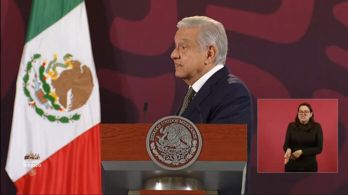 amlo AMLO anuncia que no acudirá a Guatemala a la toma de posesión de Bernardo Arévalo, pero invitó al papa Francisco a venir a México.