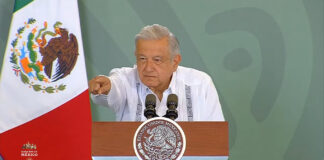 AMLO celebró con Mauricio Vila, gobernador de Yucatán, la participación de militares en la seguridad del estado, pese a investigación de la DEA por fentanilo.