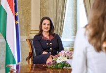 Presidente de Hungría obligada a dimitir por dar indulto a pederasta La presidente de Hungría, Katalin Novak ha dimitido de su cargo tras el odio recibido por conceder un perdón presidencial a un preso por abuso infantil. Después de presiones y escándalo sobre la presidente de Hungría, Katalin Novak ha decidido dejar su cargo tras ofrecer un indulto presidencial a preso cómplice de abusos a menores.