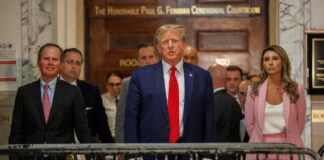 El expresidente de EE.UU. Donald J. Trump, en una fotografía de archivo. Foto: EFE/ Sarah Yenesel