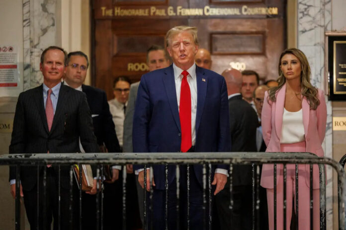 El expresidente de EE.UU. Donald J. Trump, en una fotografía de archivo. Foto: EFE/ Sarah Yenesel
