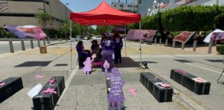 Madres víctimas de feminicidio y buscadoras en Chiapas realizan memorial ante injusticia de Karla Velazco, seis años de su muerte.