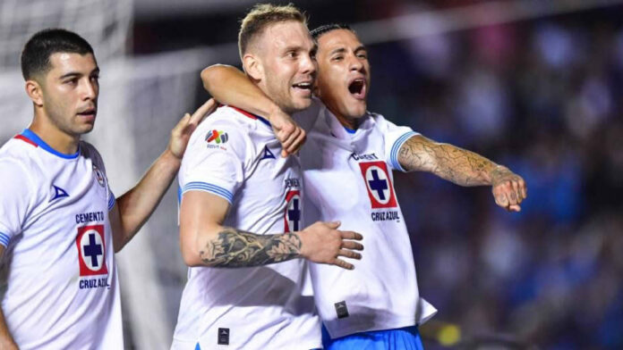 Los goles de Rotondi y el canterano Amaury Morales le dieron la victoria a Cruz Azul ante Gallos que sigue sin sumar puntos