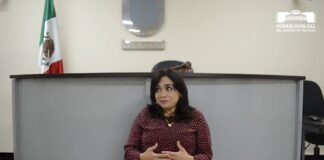 La jueza Enna Rossana Alcocer del Valle, del Juzgado Tercero de lo Familiar radicado en Mérida, Yucatán, dice ser la "manda más" del Poder Judicial yucateco.