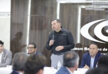 Presenta Cruz Pérez Cuéllar megaproyecto de distribuidor vial ante la CMIC