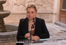 Campos Galván arremete contra el «cinismo» de la oposición y exige aclarar situación de Rocha Moya