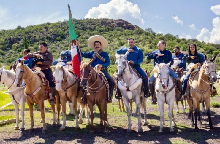 ¡Arranca la ruta de la historia! La Cabalgata Villista 2026 inicia su épico camino hacia Parral