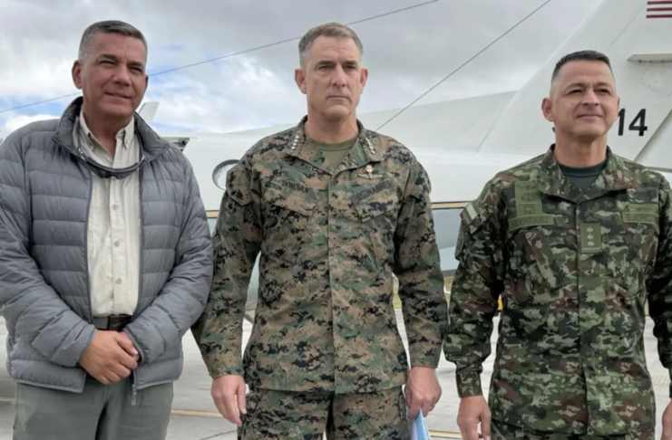 Ejércitos de EE.UU., Colombia y Ecuador pactan ofensiva regional contra cárteles en la zona fronteriza