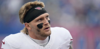 Escándalo en la NFL: Investigan a árbitro tras ser captado insultando a Trey McBride durante el juego Cardenales vs. Gigantes